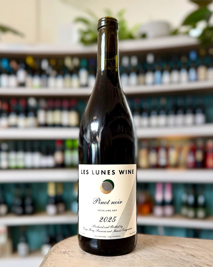 Les Lunes 2025 Pinot Noir Petaluma Gap