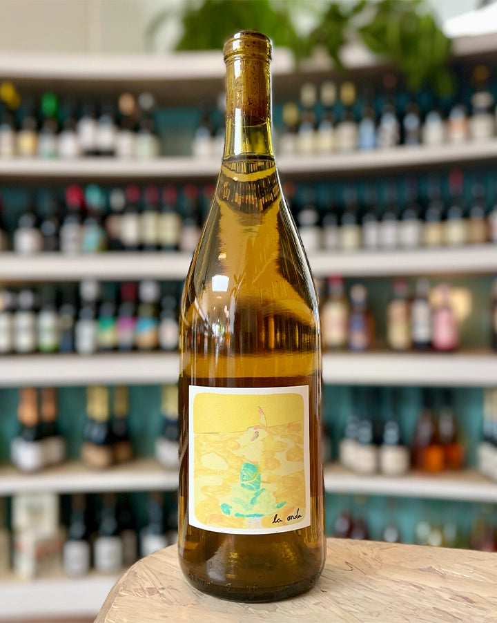 La Onda 'Amor Amarillo' 2020 Semillon - Sauvignon Blanc North Yuba Sierra Foothills