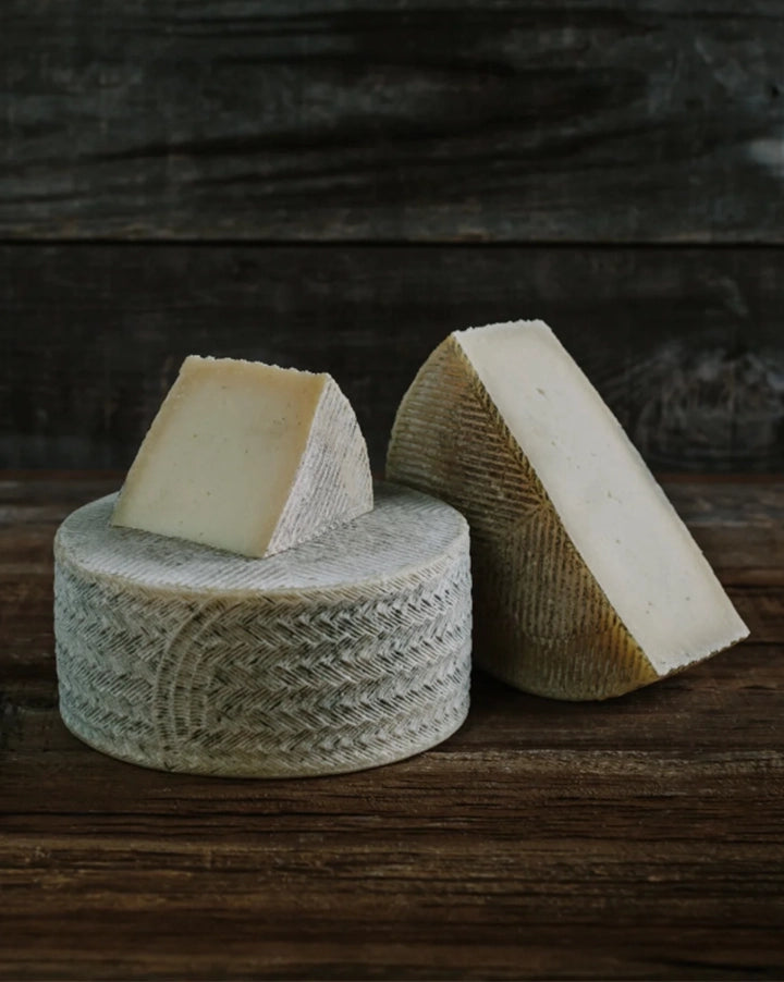 Essex Street Cheese/Finca Sierra de la Solana  'Manchego 1605'  La Mancha