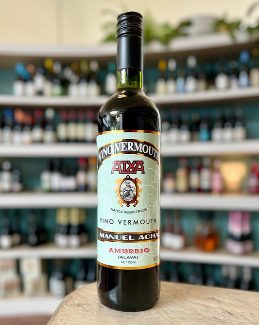 Destilerías Acha  Vino Vermouth Rojo  Amurrio, Spain