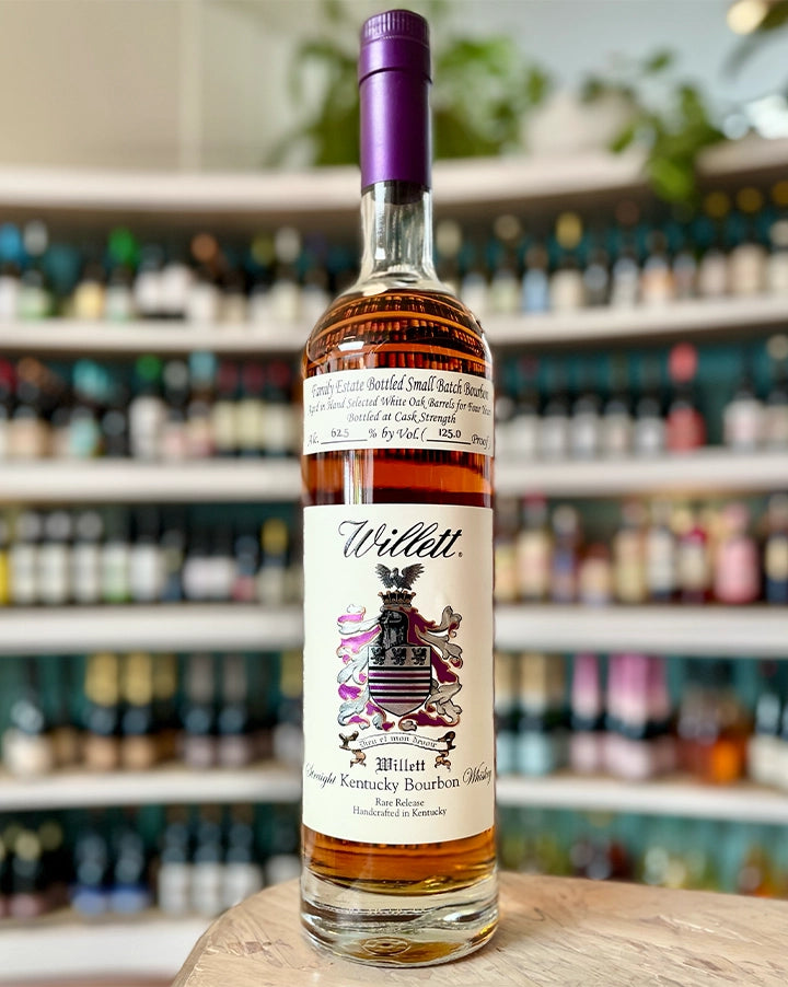 Willett  Family Estate Small Batch 4 Year Straight Kentucky Bourbon Whiskey