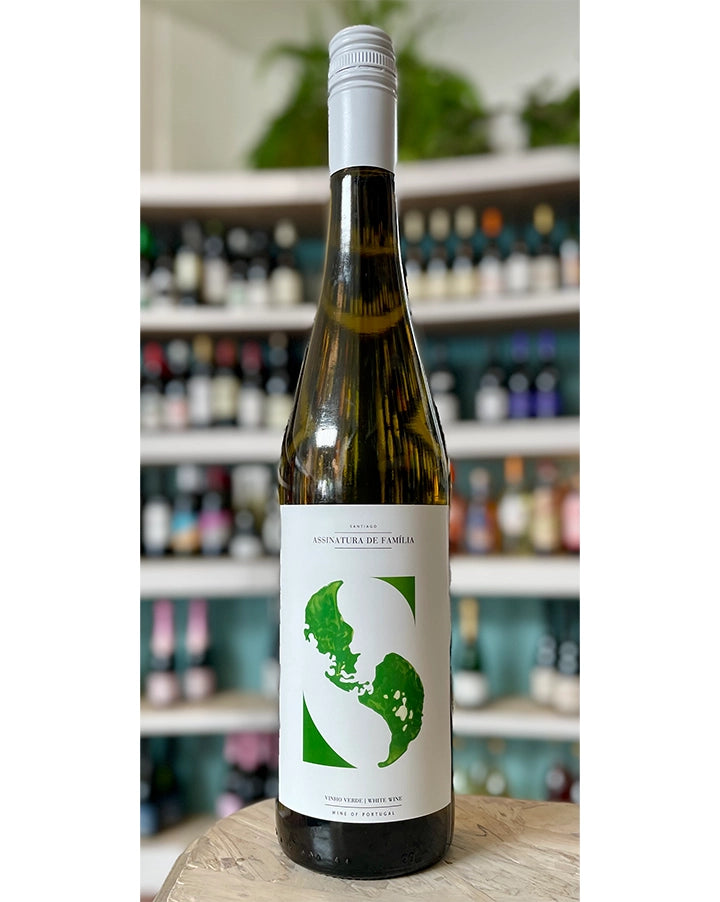 Quinta do Santiago  "Assinatura de Família  2023  Vinho Verde  Monção, Portugal