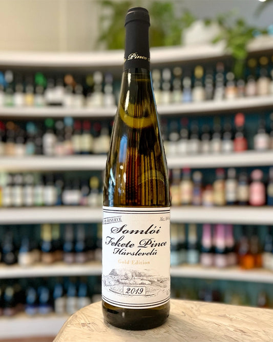 Fekete Pince  'Gold Edition - Grand Reserve'  2019  Hárslevelü  Somló, Hungary